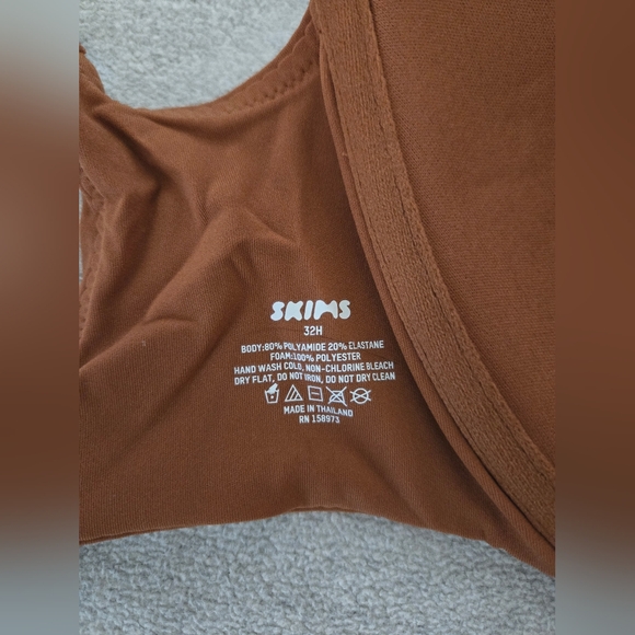 SKIMS Bra 32H Bronze - Picture 6 of 6